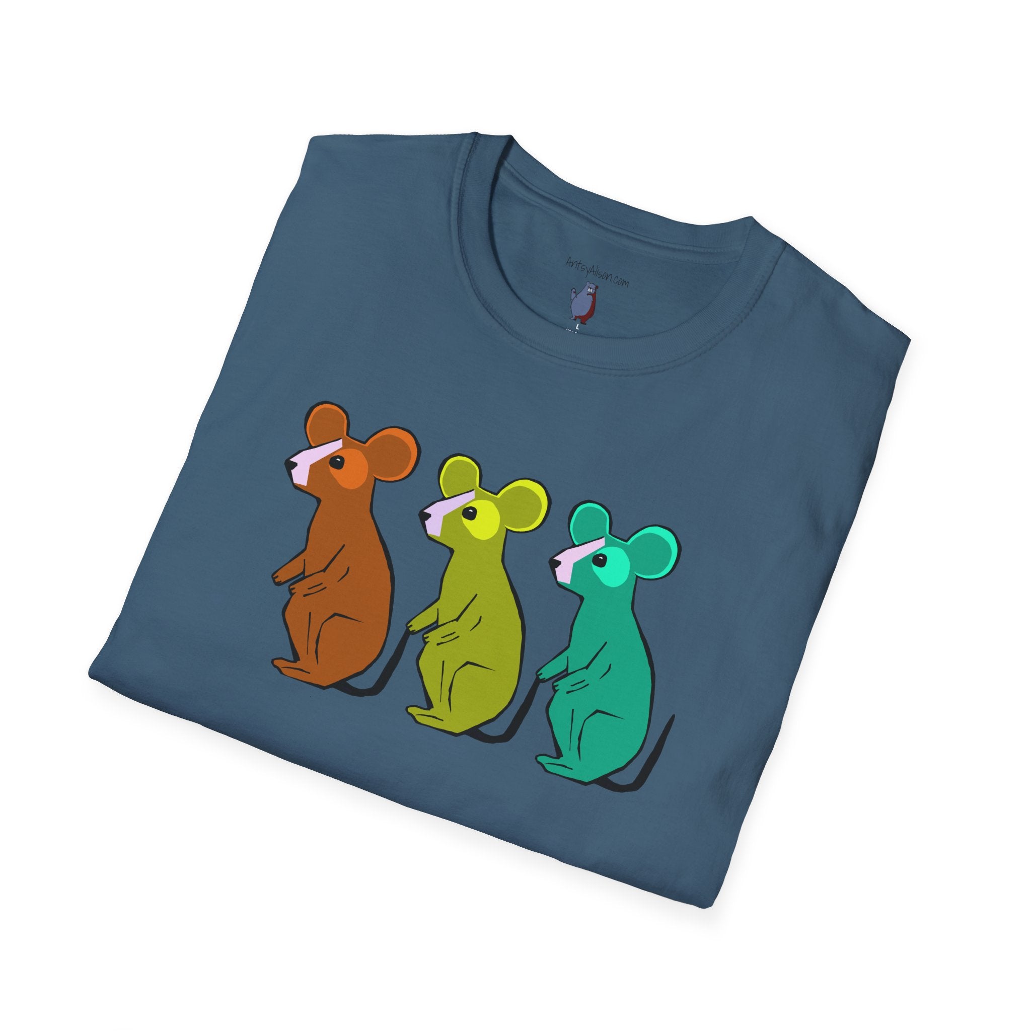 Hickory Dickory Dock Graphic Art Mouse Tee - 100% Cotton T-Shirt