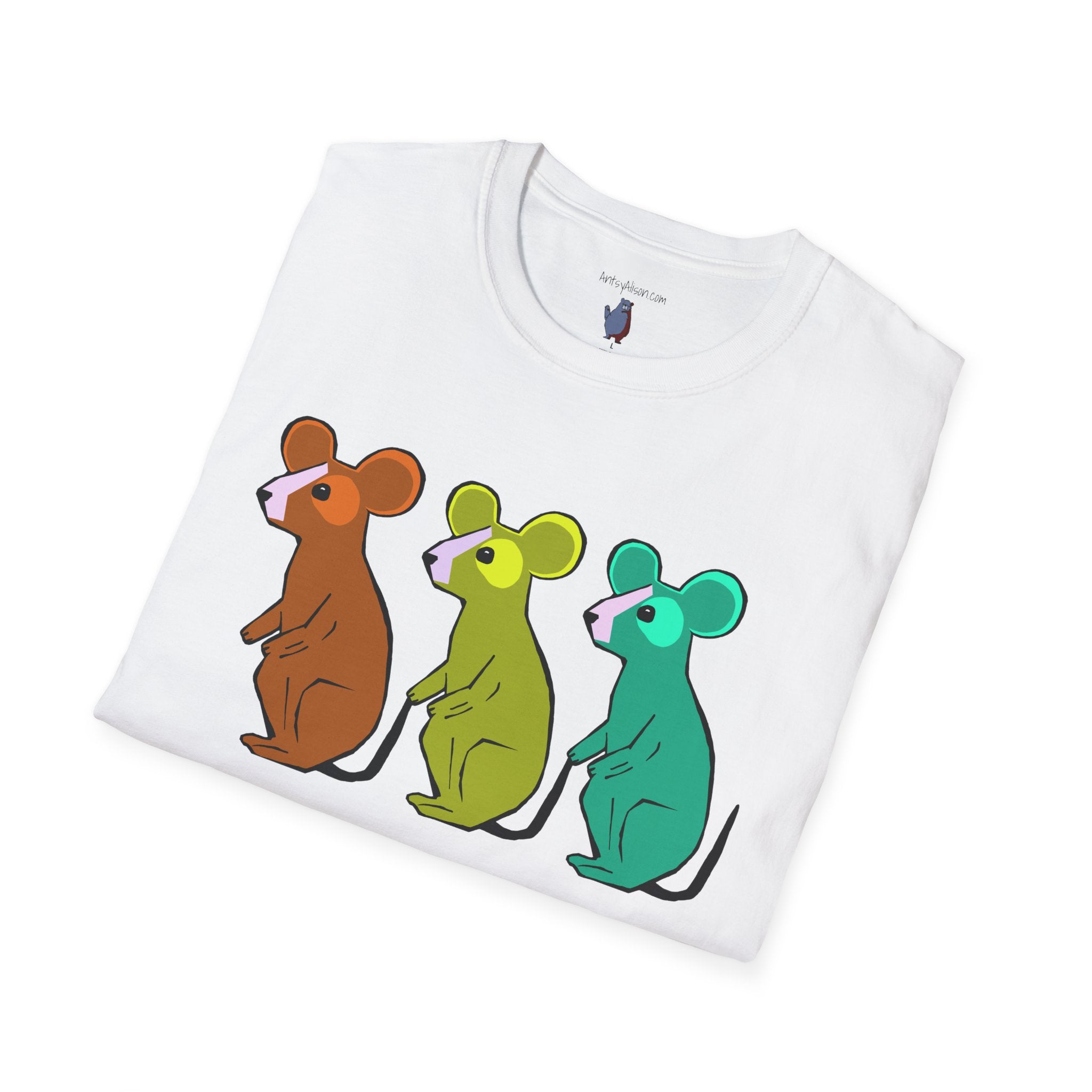 Hickory Dickory Dock Graphic Art Mouse Tee - 100% Cotton T-Shirt