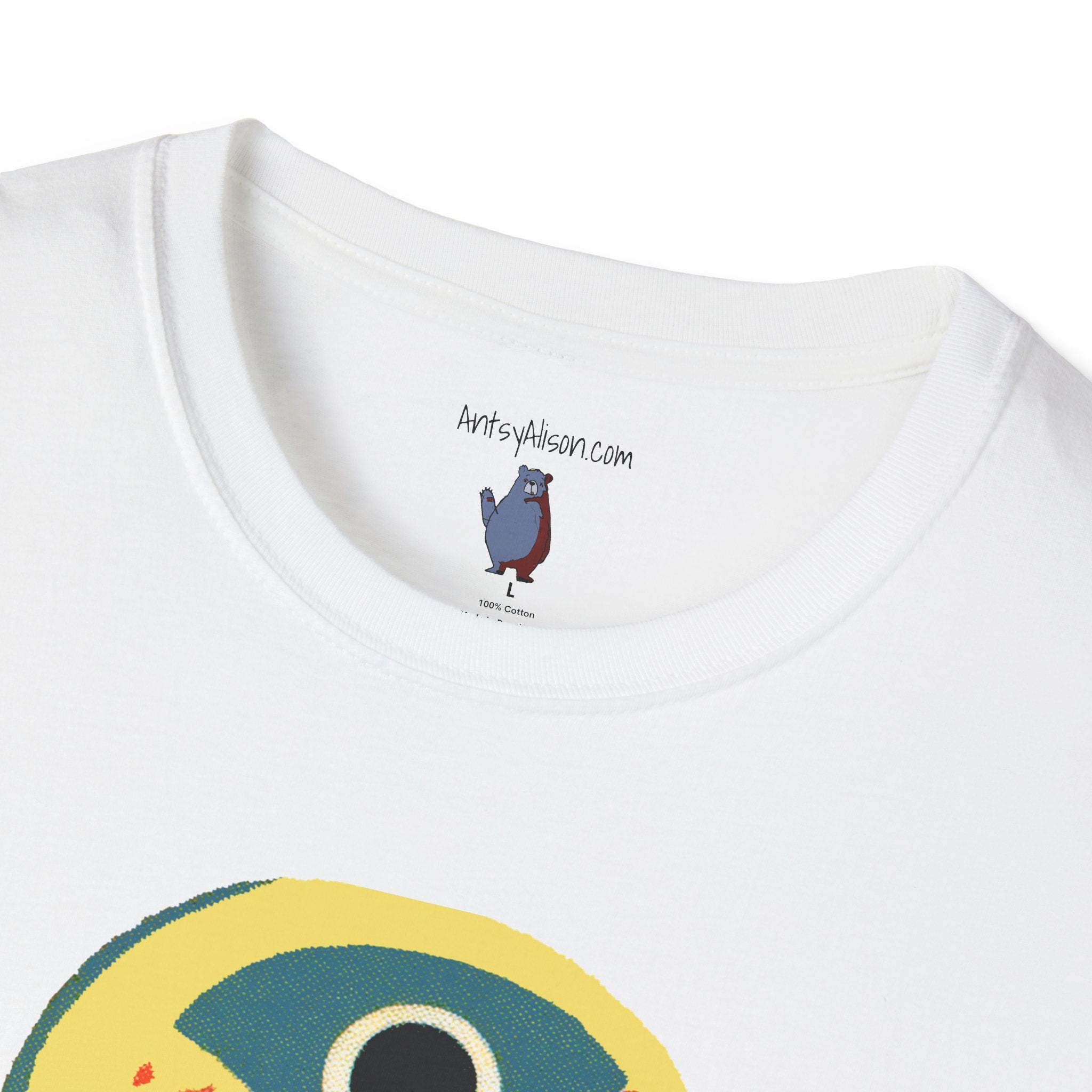 Retro BlueBird Graphic Art Tee - 100% Cotton T-Shirt