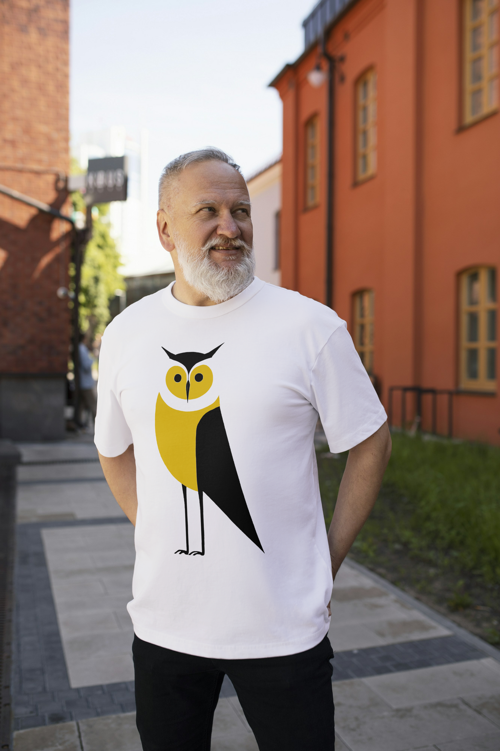 Long Legged Owl Graphic Art - 100% Cotton T-Shirt